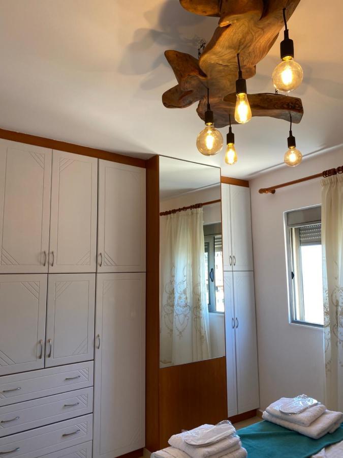 Saranda Dreamland House Apartment ภายนอก รูปภาพ