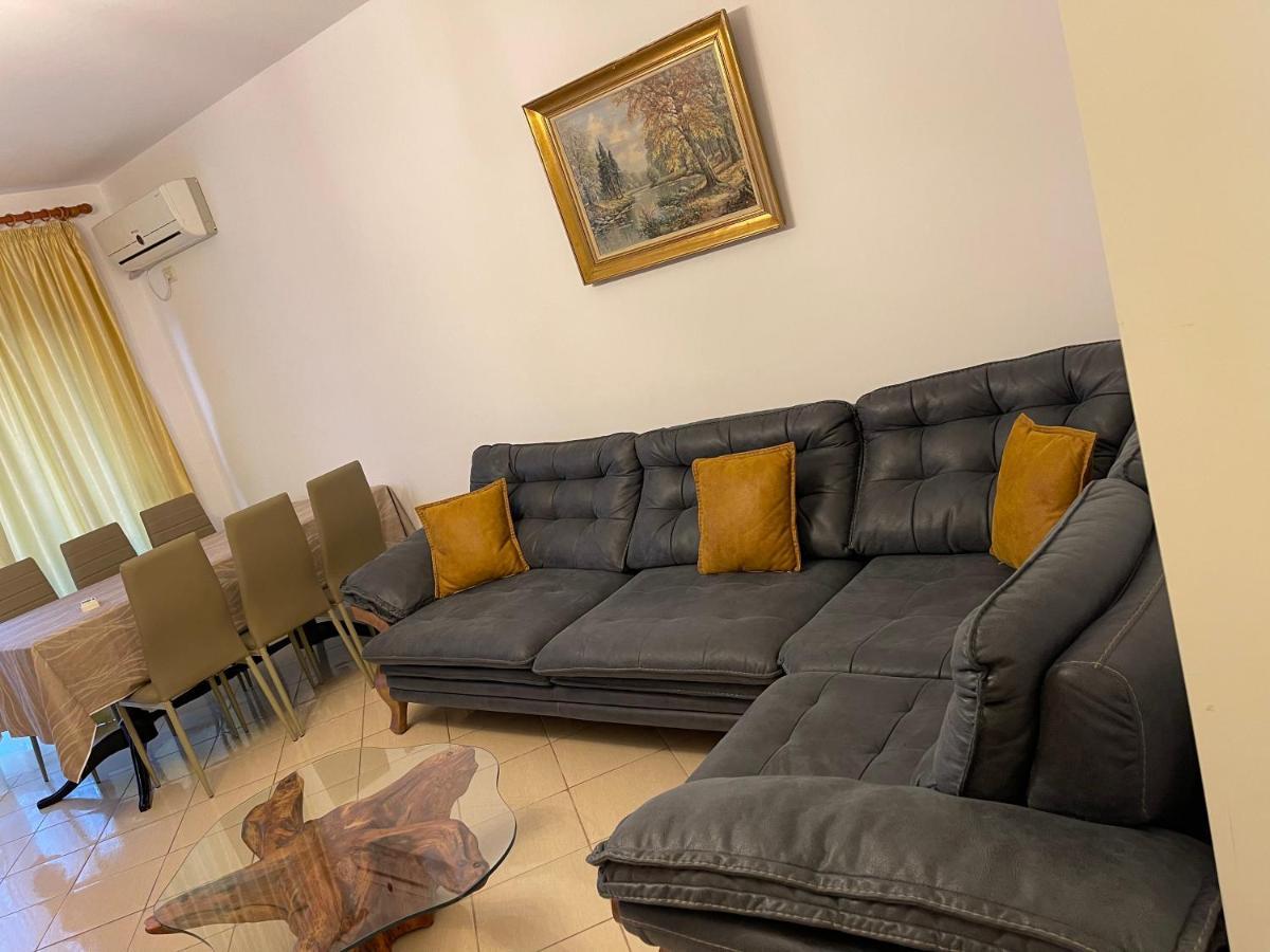 Saranda Dreamland House Apartment ภายนอก รูปภาพ