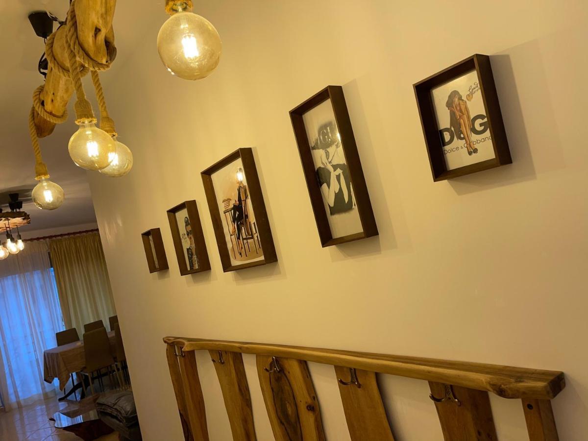 Saranda Dreamland House Apartment ภายนอก รูปภาพ